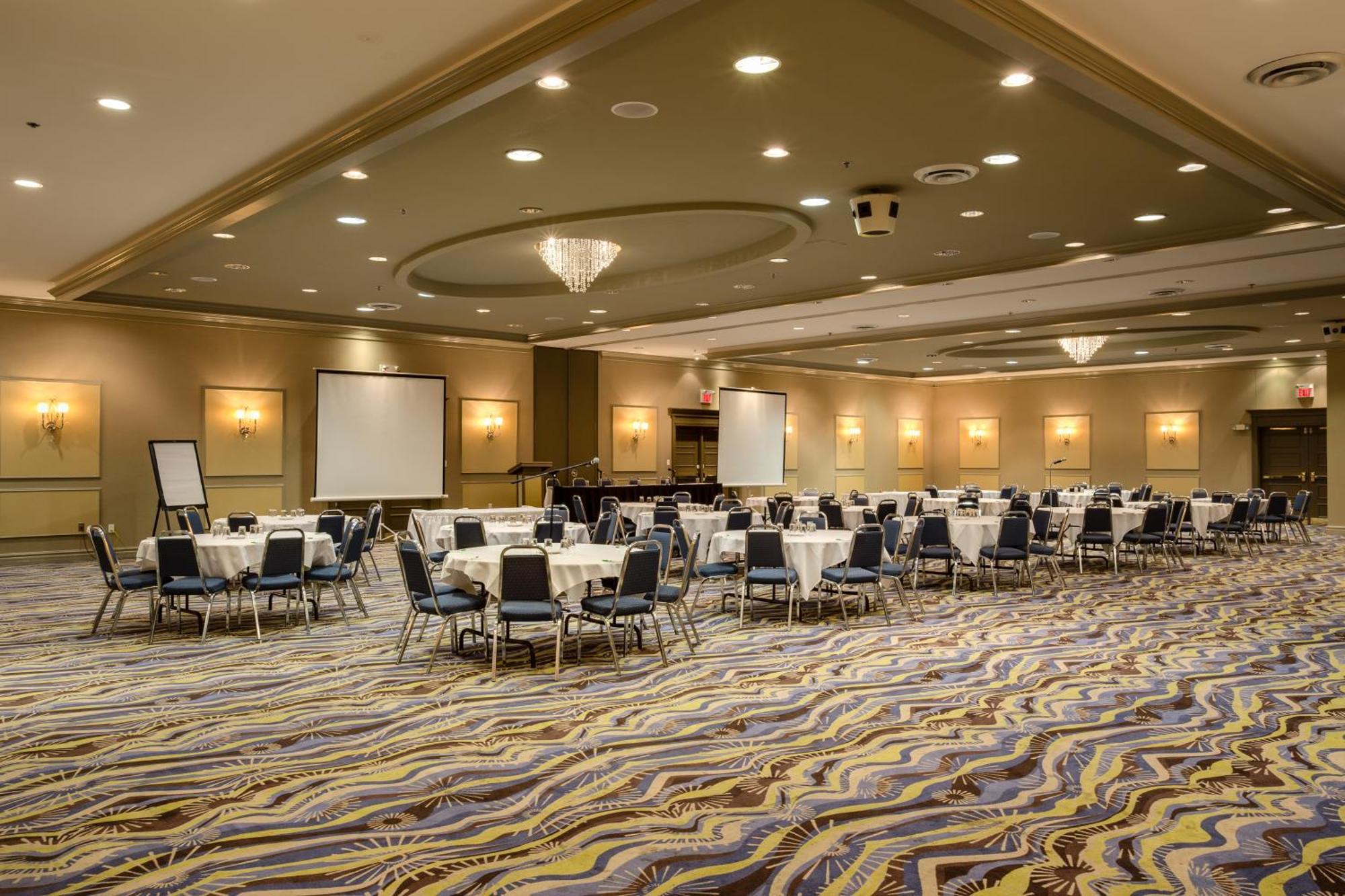 Holiday Inn Sudbury By Ihg Екстер'єр фото