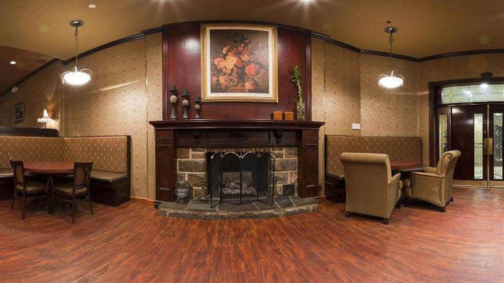 Holiday Inn Sudbury By Ihg Ресторан фото